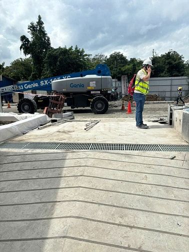 Giám sát thi công cty quảng cáo, nội thất, xây dựng cơ bản