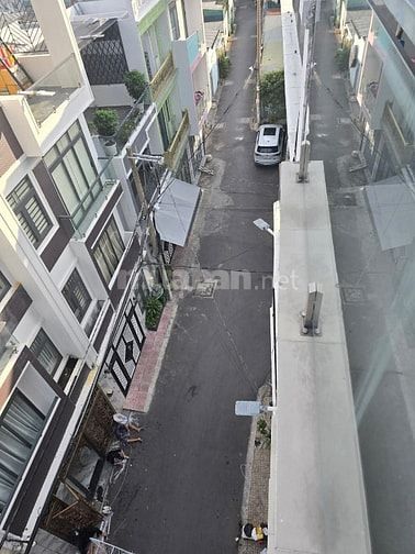 PHÒNG TRỌ CÓ BAN CÔNG . LÊ VĂN QUỚI . HƯƠNG LỘ 2 - MÃ LÒ