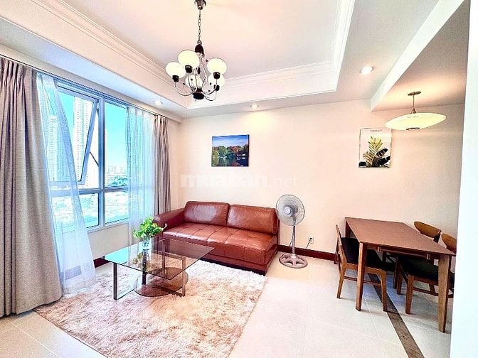 Cho thuê căn hộ 2 phòng ngủ tại Bình Thạnh, hồ bơi miễn phí 
