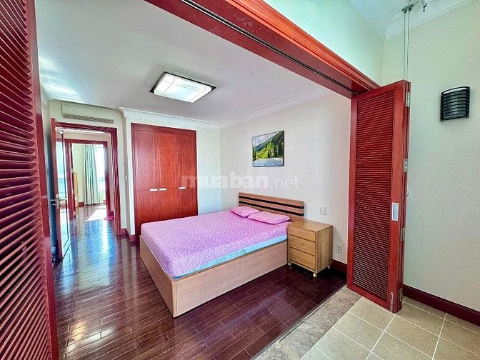 Cho thuê căn hộ 2 phòng ngủ tại Bình Thạnh, hồ bơi miễn phí 