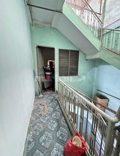 Bán gấp nhà:3,8x23,bốn lầu mặt tiền Cống Quỳnh,Nguyễn Cư Trinh,Q1(củ)