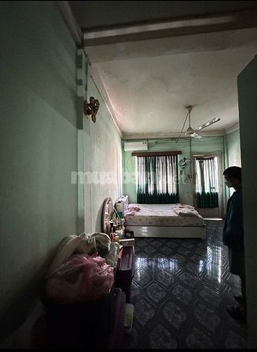 Bán gấp nhà:3,8x23,bốn lầu mặt tiền Cống Quỳnh,Nguyễn Cư Trinh,Q1(củ)