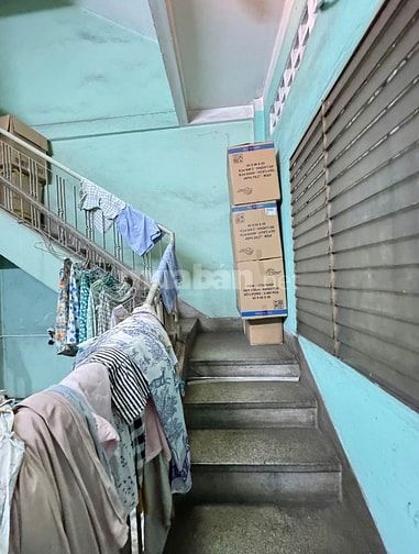Bán gấp nhà:3,8x23,bốn lầu mặt tiền Cống Quỳnh,Nguyễn Cư Trinh,Q1(củ)
