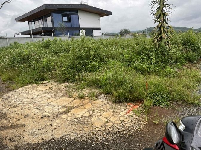 Bán 1000m2 đất view hồ mai thành 3.2 tỷ