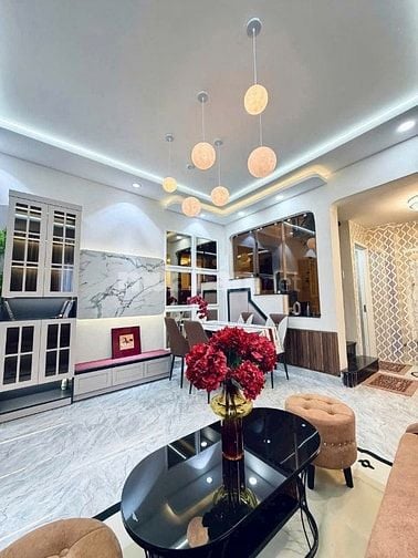 Căn nhà khiến nhiều người phải hỏi - Đường Vành Đai Tây - Quận 2