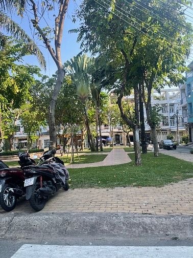 Bán Nhà KDC Bông Sao P5Q8…Đối diện Công Viên