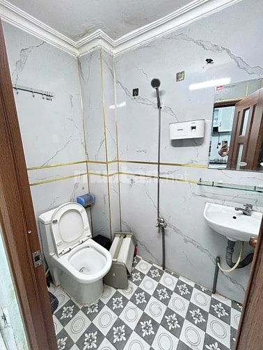  3 tầng - Nguyên căn Âu Dương Lân P3 Q8 2PN, Nhà mới có sẵn nội thất
