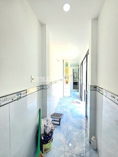 Nhà mặt tiền Huỳnh Tấn Phát ngay trung tâm quận 7