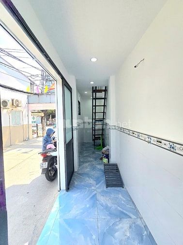 Nhà mặt tiền Huỳnh Tấn Phát ngay trung tâm quận 7