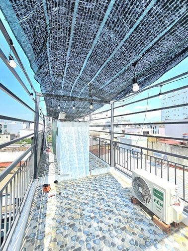 Nhà mặt tiền Huỳnh Tấn Phát ngay trung tâm quận 7