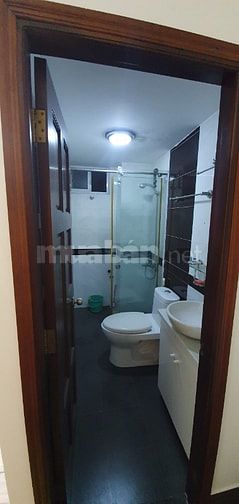 NHÀ PHỐ 2 LẦU RỘNG VÀ 1 SÂN THƯỢNG
