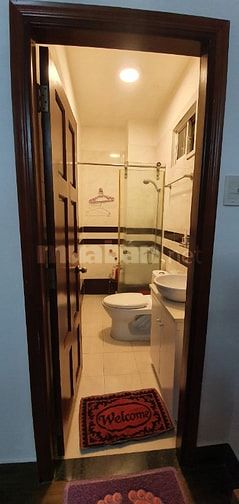NHÀ PHỐ 2 LẦU RỘNG VÀ 1 SÂN THƯỢNG