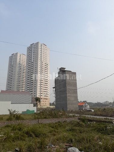Chính chủ cần bán lô đất dv khu 3,74ha di trạch, 80m2. Mặt tiền 7,12m