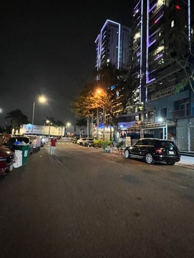 Cho thuê mặt bằng kinh doanh 5x18 mặt tiền đường kinh doanh Sầm uất