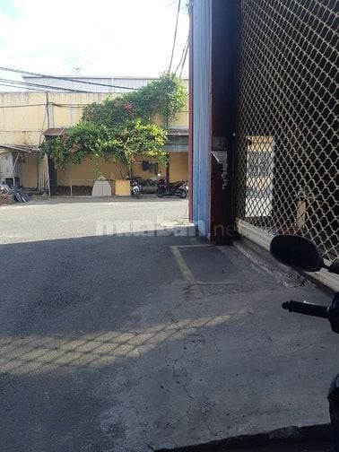 Cho thuê kho 250m2 mặt tiền Tân Thơi Nhất 17, cách Dương Thị Giang 50m