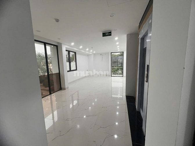 J - AN PHÚ Villa, Dương Nội, Lô góc 3 mặt, đẹp, mới, dòng tiền sẵn đều