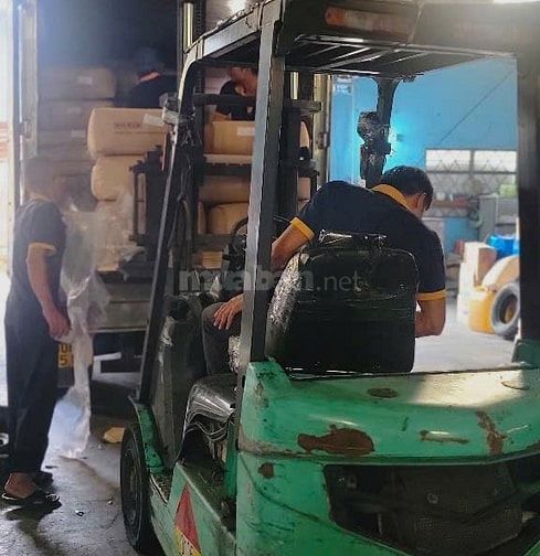 Tuyển phụ kho, LDPT, không phải bốc xếp