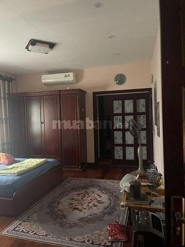 SANG NHƯỢNG ĐẤT Ở ĐÔ THỊ SỞ HỮU RIÊNG LÂU DÀI - TRUNG TÂM LÀNG NGỌC HÀ