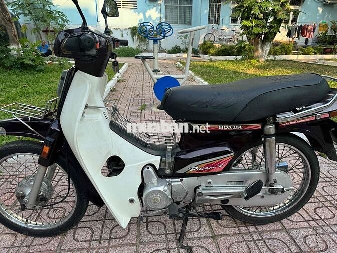 Honda Super Dream 2000
