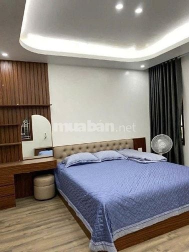PHÂN LÔ CẦU GIẤY, GARA Ô TÔ ,Ô TÔ TRÁNH ,MẶT TIỀN ĐỈNH GIÁ 15 TỶ