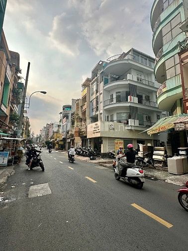 HẠ GIÁ BÁN GẤP NHÀ MẶT TIỀN KINH DOANH HÒA HẢO QUẬN 10