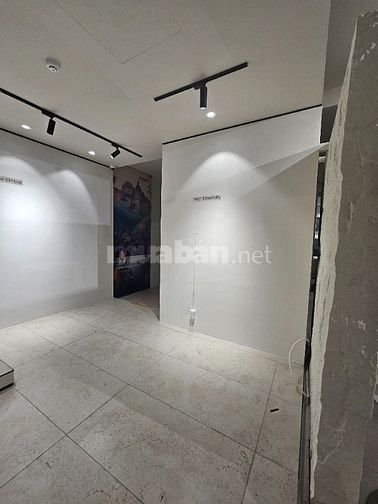 Cho thuê Tầng 03 60m2  MT Nam Kỳ Khởi Nghĩa Q3