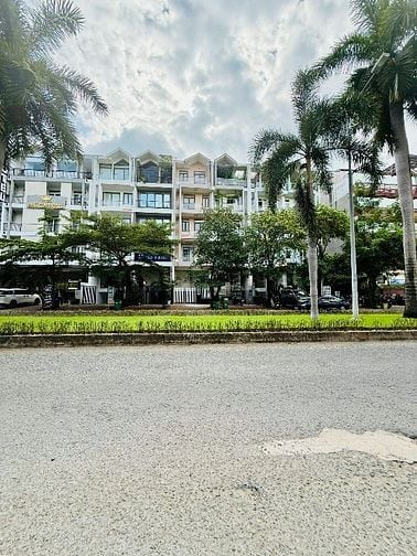 Bán nhà mặt tiền đường Hoàng Trọng Mậu Phường Tân Hưng Quận 7 HCM