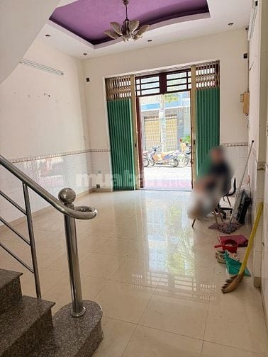 NHÀ BÁN KDC CAO LỖ P4Q8. Sổ Hồng Riêng