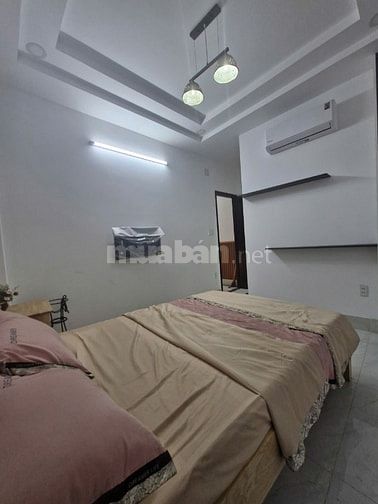 Bán nhà riêng 1 sẹt đường quang trung p8 GV, dt 41m, 3 lầu, 5PN, 7WC