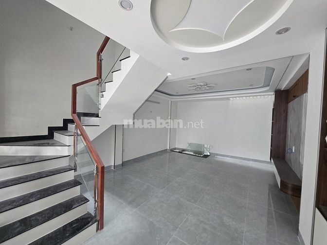 🔥 XE HƠI NGỦ TRONG NHÀ MỚI 4 TẦNG Ở NGAY HẺM XE TẢI THÔNG