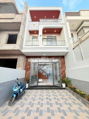 BÁN NHÀ MỚI XÂY PHƯỜNG DĨ AN,THÀNH PHỐ HỒ CHÍ MINH,DIỆN TÍCH:129M2