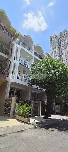 Bán nhà mặt tiền đường số 16 khu Him Lam Phường Tân Hưng Quận 7