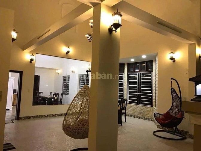 Bán Biệt Thự Góc 2MT, 9x19.5m, khu Phong Phú 5, ngay bến xe Q8