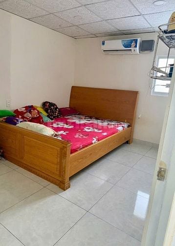 Chính chủ bán nhà mặt tiền đường 23 (Phạm Văn Đồng) - sát bên Gigamall