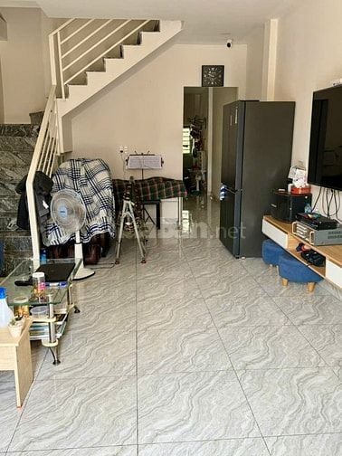 Chính chủ bán nhà mặt tiền đường 23 (Phạm Văn Đồng) - sát bên Gigamall