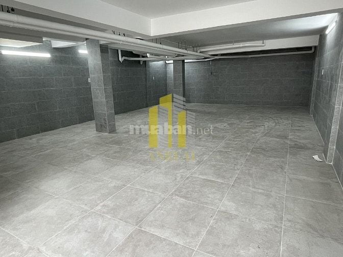 NHÀ THIẾT KẾ VĂN PHÒNG SÀN TRỐNG THANG MÁY GIÁ 65 TRIỆU