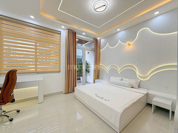 Bán nhà 3 tầng 5x12 gần Phú Mỹ Hưng, full nội thất 10 tỷ 6