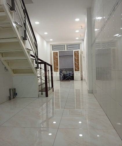 Nhà nguyên căn 10,5 triệu, hẻm Nguyễn Cảnh Chân, quận 1