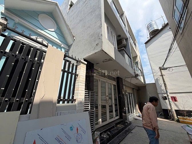 Bán nhà cấp 4 Huỳnh Thị Đồng, thị trấn Nhà Bè, 68m2, sổ hồng riêng,