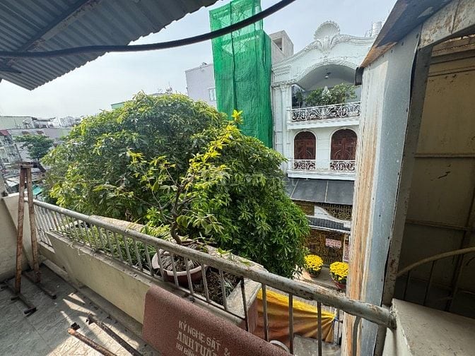 Cần sang nhượng mặt tiền đang cho thuê