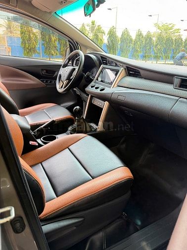 🐦‍🔥 TOYOTA INNOVA 2.0E  • Odo : 65.000km • Sản xuất 2022 Model 2022
