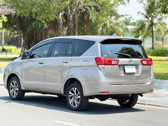 🐦‍🔥 TOYOTA INNOVA 2.0E  • Odo : 65.000km • Sản xuất 2022 Model 2022