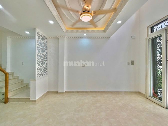 HXT khu đồng bộ VIP 247/ Hoàng Hoa Thám, 39m2 3,8*10,5m 5 tầng