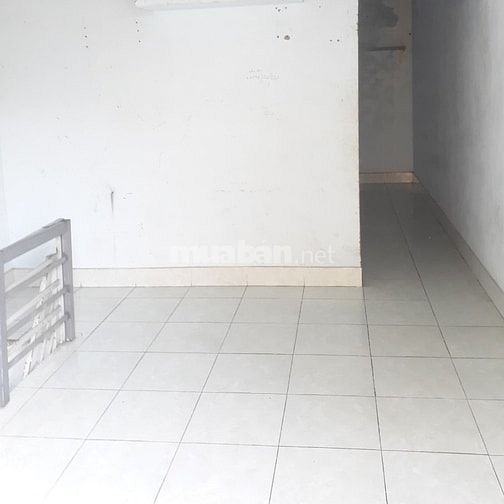 Cho thuê nhà nguyên căn, ngay ngã 3 tân vạn