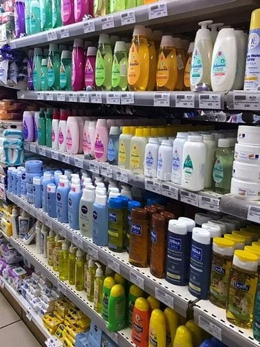 QUẬN 8 _ CẦN 05 BẠN PHỤ KHO VÀ GIAO NHẬN HÀNG KHÔNG CẦN KINH NGHIỆM