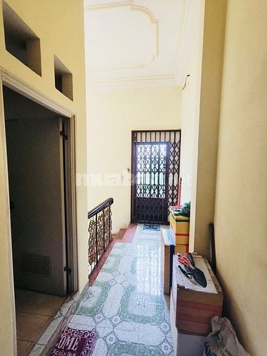 Ô tô 7m, 5.5 x 22m Hoàng Hoa Thám Tân Bình 3 tầng giá tốt Đầu tư