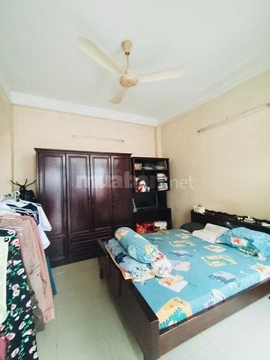 Ô tô 7m, 5.5 x 22m Hoàng Hoa Thám Tân Bình 3 tầng giá tốt Đầu tư