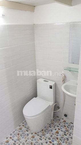 Cho thuê phòng trọ tại Trung tâm quận Tân Phú, gần Trường học, Chợ
