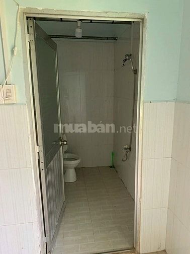 Căn nhà dưới 1 tỷ sót lại ngay TT Hóc Môn, 2 sẹc Lê Thị Hà vào, 860tr