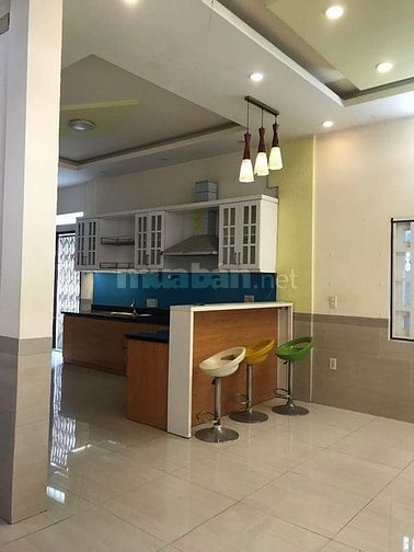 Nhà BIỆT THỰ mới, 1 lầu, 8m x 16m, 3PN(có máy lạnh), 3WC,hẻm 7m Bà Hom